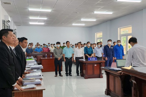 Đề nghị mức án với 7 bị cáo vụ xà xẻo đất công ở Long Thành - Ảnh 1. Đề nghị mức án với 7 bị cáo vụ xà xẻo đất công ở Long Thành - Ảnh 1.
