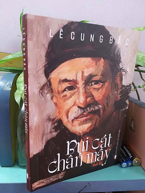 Lê Cung Bắc và cuốn hồi ký gói ghém nhiều ân tình - Ảnh 2.