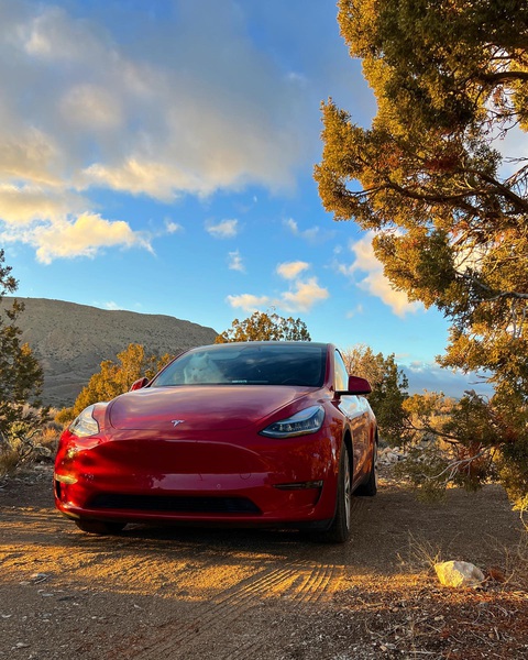 Sống trong xe Tesla: 3 tháng chỉ hết 700.000 đồng tiền điện - Ảnh 14. Sống trong xe Tesla: 3 tháng chỉ hết 700.000 đồng tiền điện - Ảnh 14.