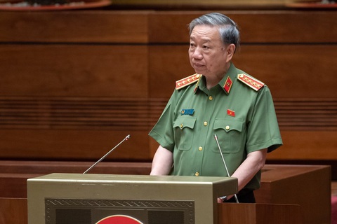 Trình Quốc hội đề xuất thêm 6 vị trí thăng hàm thượng tướng, thiếu tướng công an - Ảnh 1. Trình Quốc hội đề xuất thêm 6 vị trí thăng hàm thượng tướng, thiếu tướng công an - Ảnh 1.