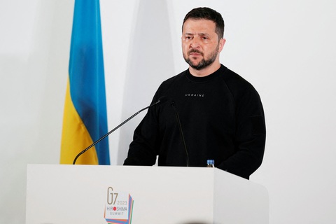 Ông Zelensky ca ngợi phòng không Ukraine sau không kích - Ảnh 1. Ông Zelensky ca ngợi phòng không Ukraine sau không kích - Ảnh 1.
