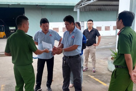 Công an Bình Dương phát thông báo mới tìm kiếm manh mối vụ phân xác - Ảnh 1. Công an Bình Dương phát thông báo mới tìm kiếm manh mối vụ phân xác - Ảnh 1.