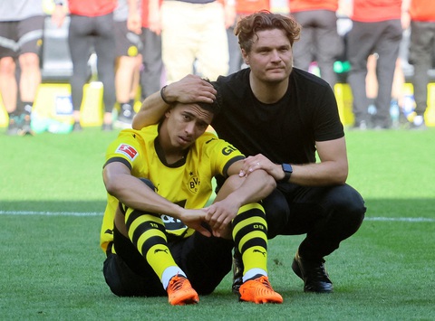 10 năm qua, đến 7 lần Dortmund phải ngước nhìn Bayern vô địch - Ảnh 1. 10 năm qua, đến 7 lần Dortmund phải ngước nhìn Bayern vô địch - Ảnh 1.