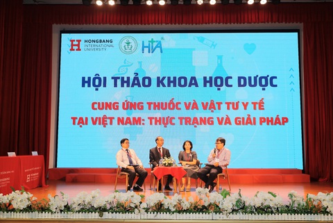 Đánh giá công nghệ y tế: Giải pháp giúp người bệnh hưởng lợi - Ảnh 3. Phần tọa đàm của các đại biểu tại Phiên Hội thảo khoa dược