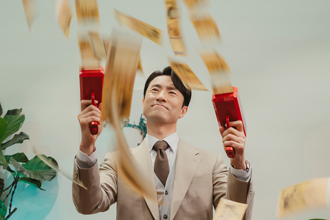 Người chồng tệ bạc Kim Byung Chul tỏa sáng sau 18 năm lăn lộn - Ảnh 2. Người chồng tệ bạc Kim Byung Chul tỏa sáng sau 18 năm lăn lộn - Ảnh 2.