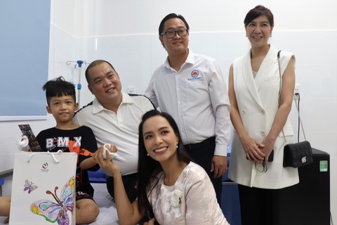 Phẫu thuật miễn phí trẻ dị tật bẩm sinh có hoàn cảnh khó khăn - Ảnh 1. Phẫu thuật miễn phí trẻ dị tật bẩm sinh có hoàn cảnh khó khăn - Ảnh 1.