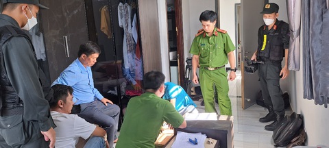 Phá đường dây đánh bạc với số tiền khoảng 560 tỉ đồng tại Hậu Giang - Ảnh 1. Phá đường dây đánh bạc với số tiền khoảng 560 tỉ đồng tại Hậu Giang - Ảnh 1.
