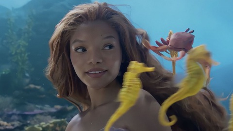 Bộ tóc đỏ của nàng tiên cá Halle Bailey tiêu tốn hơn 3,5 tỉ đồng - Ảnh 1. Bộ tóc đỏ của nàng tiên cá Halle Bailey tiêu tốn hơn 3,5 tỉ đồng - Ảnh 1.