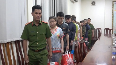 Đứng đầu app cho vay tiền là người nước ngoài, công an cảnh báo nhiều thủ đoạn tinh vi - Ảnh 2. Đứng đầu app cho vay tiền là người nước ngoài, công an cảnh báo nhiều thủ đoạn tinh vi - Ảnh 2.