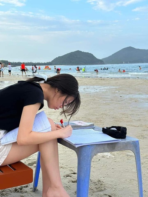 Ảnh vui 3-5: Người tinh mắt mới nhìn ra có gì sai sai - Ảnh 5. Ảnh vui 3-5: Người tinh mắt mới nhìn ra có gì sai sai - Ảnh 5.