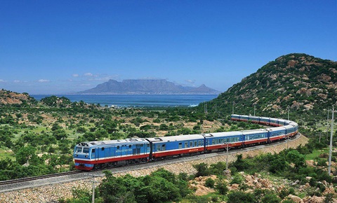 Vì sao nên chọn làm đường sắt Bắc - Nam có tốc độ thiết kế 250km/h? - Ảnh 3. Vì sao nên chọn làm đường sắt Bắc - Nam có tốc độ thiết kế 250km/h? - Ảnh 3.