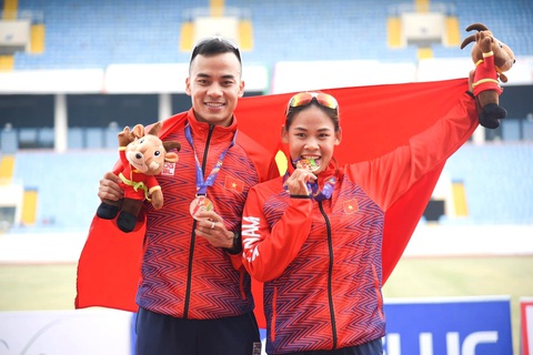 ‘Nữ hoàng đi bộ’ Thanh Phúc và nghị lực phi thường của người phụ nữ Việt - Ảnh 2. ‘Nữ hoàng đi bộ’ Thanh Phúc và nghị lực phi thường của người phụ nữ Việt - Ảnh 2.