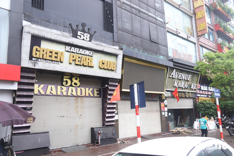 Thủ tướng chỉ đạo ba bộ gỡ vướng kinh doanh karaoke - Ảnh 1. Thủ tướng chỉ đạo ba bộ gỡ vướng kinh doanh karaoke - Ảnh 1.