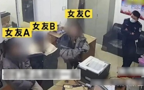 Ba người phụ nữ thành bạn sau khi tống cổ bạn trai chung vào tù - Ảnh 2. Ba người phụ nữ thành bạn sau khi tống cổ bạn trai chung vào tù - Ảnh 2.