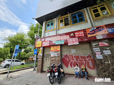 Mặt bằng để trống cao chưa từng có 3 năm qua tại những con đường vàng’ ở TP.HCM? - Ảnh 9. Mặt bằng để trống cao chưa từng có 3 năm qua tại những con đường vàng’ ở TP.HCM? - Ảnh 9.