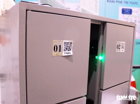 Đi “chợ” lựa… công nghệ giáo dục - Ảnh 3. Đi “chợ” lựa… công nghệ giáo dục - Ảnh 3.