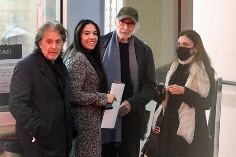 Bố già Al Pacino vui mừng chờ đón con thứ 4 ở tuổi U90 - Ảnh 4. Bố già Al Pacino vui mừng chờ đón con thứ 4 ở tuổi U90 - Ảnh 4.
