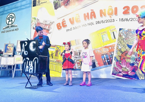 Bạn đã làm gì để con bạn ít sử dụng điện thoại, ti vi? - Ảnh 2. Bạn đã làm gì để con bạn ít sử dụng điện thoại, ti vi? - Ảnh 2.