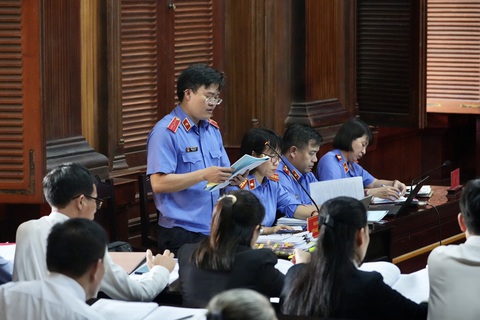 Vụ CNS: Tranh luận quỹ khen thưởng của doanh nghiệp có phải vốn nhà nước? - Ảnh 3. Vụ CNS: Tranh luận quỹ khen thưởng của doanh nghiệp có phải vốn nhà nước? - Ảnh 3.