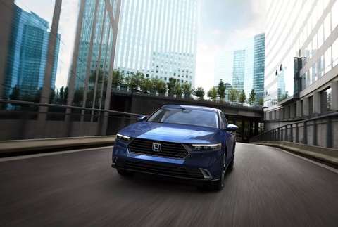 Vì cứu mình, Toyota, Honda không ngại học mô hình Tesla - Ảnh 2. Vì cứu mình, Toyota, Honda không ngại học mô hình Tesla - Ảnh 2.