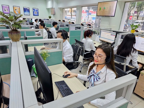 Điện lực miền Nam nỗ lực tiết kiệm điện mùa nắng nóng - Ảnh 4. Điện lực miền Nam nỗ lực tiết kiệm điện mùa nắng nóng - Ảnh 4.