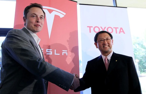 Vì cứu mình, Toyota, Honda không ngại học mô hình Tesla - Ảnh 1. Vì cứu mình, Toyota, Honda không ngại học mô hình Tesla - Ảnh 1.