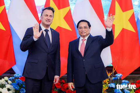 Thủ tướng Phạm Minh Chính chủ trì lễ đón Thủ tướng Luxembourg - Ảnh 6. Thủ tướng Phạm Minh Chính chủ trì lễ đón Thủ tướng Luxembourg - Ảnh 6.