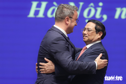 Thủ tướng: Việt Nam mong muốn tham khảo, học tập kinh nghiệm của Luxembourg - Ảnh 1. Thủ tướng: Việt Nam mong muốn tham khảo, học tập kinh nghiệm của Luxembourg - Ảnh 1.