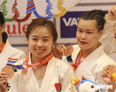 Jiu jitsu Việt Nam lập hat-trick huy chương đồng ngày ra quân - Ảnh 5. Jiu jitsu Việt Nam lập hat-trick huy chương đồng ngày ra quân - Ảnh 5.