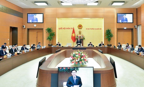 Ủy ban Thường vụ Quốc hội cho ý kiến vào cơ chế đặc thù phát triển TP.HCM - Ảnh 1. Quang cảnh phiên họp của Ủy ban Thường vụ Quốc hội - Ảnh: GIA HÂN
