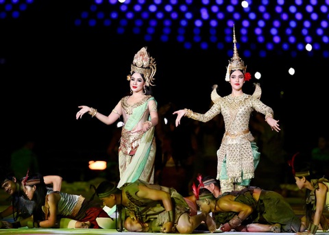 Đài đuốc bùng cháy, SEA Games 32 chính thức khai mạc - Ảnh 19. Đài đuốc bùng cháy, SEA Games 32 chính thức khai mạc - Ảnh 19.