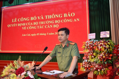 Đại tá Cao Minh Huyền làm giám đốc Công an tỉnh Lào Cai - Ảnh 3. Đại tá Cao Minh Huyền làm giám đốc Công an tỉnh Lào Cai - Ảnh 3.