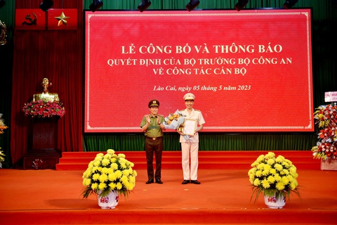 Đại tá Cao Minh Huyền làm giám đốc Công an tỉnh Lào Cai - Ảnh 1. Đại tá Cao Minh Huyền làm giám đốc Công an tỉnh Lào Cai - Ảnh 1.