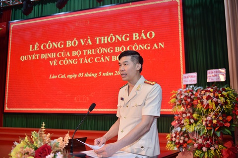 Đại tá Cao Minh Huyền làm giám đốc Công an tỉnh Lào Cai - Ảnh 2. Đại tá Cao Minh Huyền làm giám đốc Công an tỉnh Lào Cai - Ảnh 2.