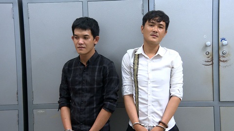 Bị kiểm tra nồng độ cồn, 2 anh em đánh cảnh sát giao thông - Ảnh 1. Bị kiểm tra nồng độ cồn, 2 anh em đánh cảnh sát giao thông - Ảnh 1.