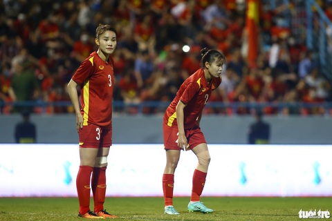 SEA Games trong mắt tôi: Những bông hoa trên nòng súng - Ảnh 1. SEA Games trong mắt tôi: Những bông hoa trên nòng súng - Ảnh 1.
