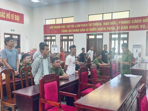 Khởi tố thêm 9 người hủy hoại tài sản của công ty cà phê - Ảnh 1. Khởi tố thêm 9 người hủy hoại tài sản của công ty cà phê - Ảnh 1.