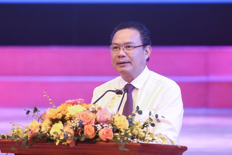 Lao động trẻ có nguy cơ mất việc cao gấp 3 lần lứa tuổi lớn hơn - Ảnh 2. Lao động trẻ có nguy cơ mất việc cao gấp 3 lần lứa tuổi lớn hơn - Ảnh 2.