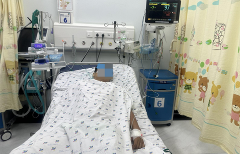 Một học sinh bị tổn thương gan, thận vì sốc nhiệt khi tập chạy ở trường - Ảnh 1. Một học sinh bị tổn thương gan, thận vì sốc nhiệt khi tập chạy ở trường - Ảnh 1.
