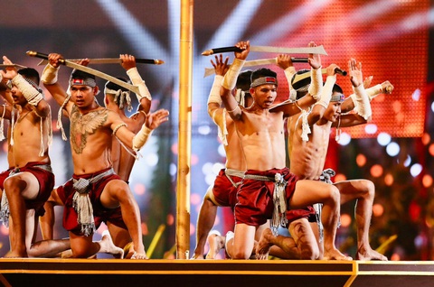 Đài đuốc bùng cháy, SEA Games 32 chính thức khai mạc - Ảnh 15. Đài đuốc bùng cháy, SEA Games 32 chính thức khai mạc - Ảnh 15.