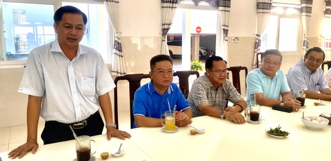 Lãnh đạo Sóc Trăng tổ chức cà phê sáng với doanh nghiệp - Ảnh 1. Lãnh đạo Sóc Trăng tổ chức cà phê sáng với doanh nghiệp - Ảnh 1.