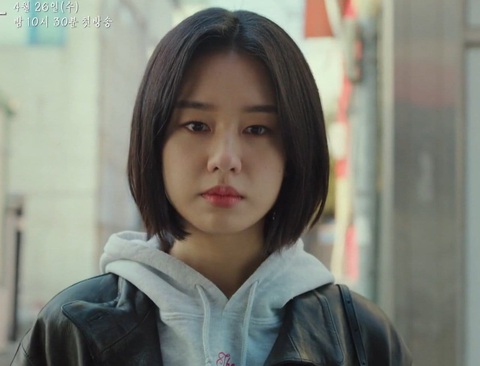 Nữ chính ‘The good bad mother’ 32 tuổi diễn vai nữ sinh quá ngọt - Ảnh 8. Nữ chính ‘The good bad mother’ 32 tuổi diễn vai nữ sinh quá ngọt - Ảnh 8.
