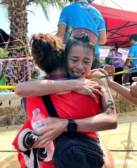 SEA Games 32: Tiến Sản giành HCV đầu tiên trong ngày - Ảnh 3. Nguyễn Thị Phương Trinh giành HCB duathlon nữ- Ảnh: ANH TUẤN