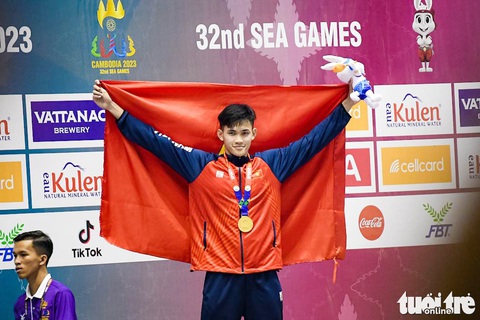 Phá kỷ lục SEA Games, Phạm Thanh Bảo tặng huy chương cho người bà quá cố - Ảnh 2. Phá kỷ lục SEA Games, Phạm Thanh Bảo tặng huy chương cho người bà quá cố - Ảnh 2.