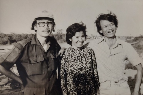 Vợ chồng nghệ sĩ Phan Nhân - Phi Điểu và nhạc sĩ Triều Dâng Vợ chồng nghệ sĩ Phan Nhân - Phi Điểu và nhạc sĩ Triều Dâng