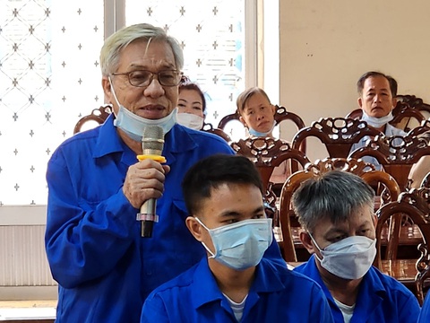 Làm quen giám đốc Đinh Văn Nơi không được nên chi 20 tỉ điều chuyển - Ảnh 4. Làm quen giám đốc Đinh Văn Nơi không được nên chi 20 tỉ điều chuyển - Ảnh 4.