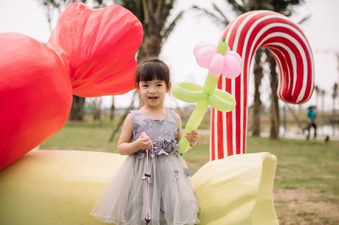 Khai trương công viên hồ Thiên Nga tại đô thị Eco Central Park - Ảnh 5. Con đường kẹo ngọt "níu chân" bé - Ảnh: E.C.P