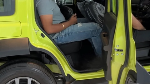Suzuki Jimny sắp về Việt Nam qua đánh giá thực tế: Nên thay bánh, ghế sau hơi khó chịu - Ảnh 6. Suzuki Jimny sắp về Việt Nam qua đánh giá thực tế: Nên thay bánh, ghế sau hơi khó chịu - Ảnh 6.