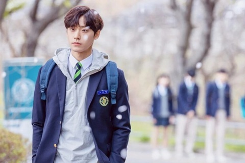 Lee Do Hyun - nam chính phim Hàn đang hot vươn lên từ gian khó - Ảnh 4. Lee Do Hyun - nam chính phim Hàn đang hot vươn lên từ gian khó - Ảnh 4.