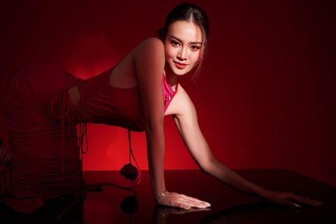 Chưa từng công khai hẹn hò, Ninh Dương Lan Ngọc tuyên bố có hàng trăm con - Ảnh 1. Chưa từng công khai hẹn hò, Ninh Dương Lan Ngọc tuyên bố có hàng trăm con - Ảnh 1.